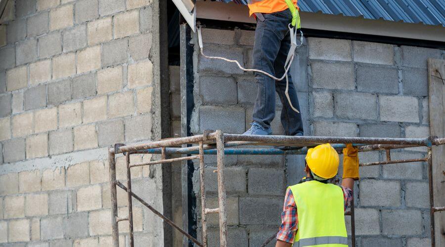 Expert Emergency Roof Repairs services in Wayland, MA